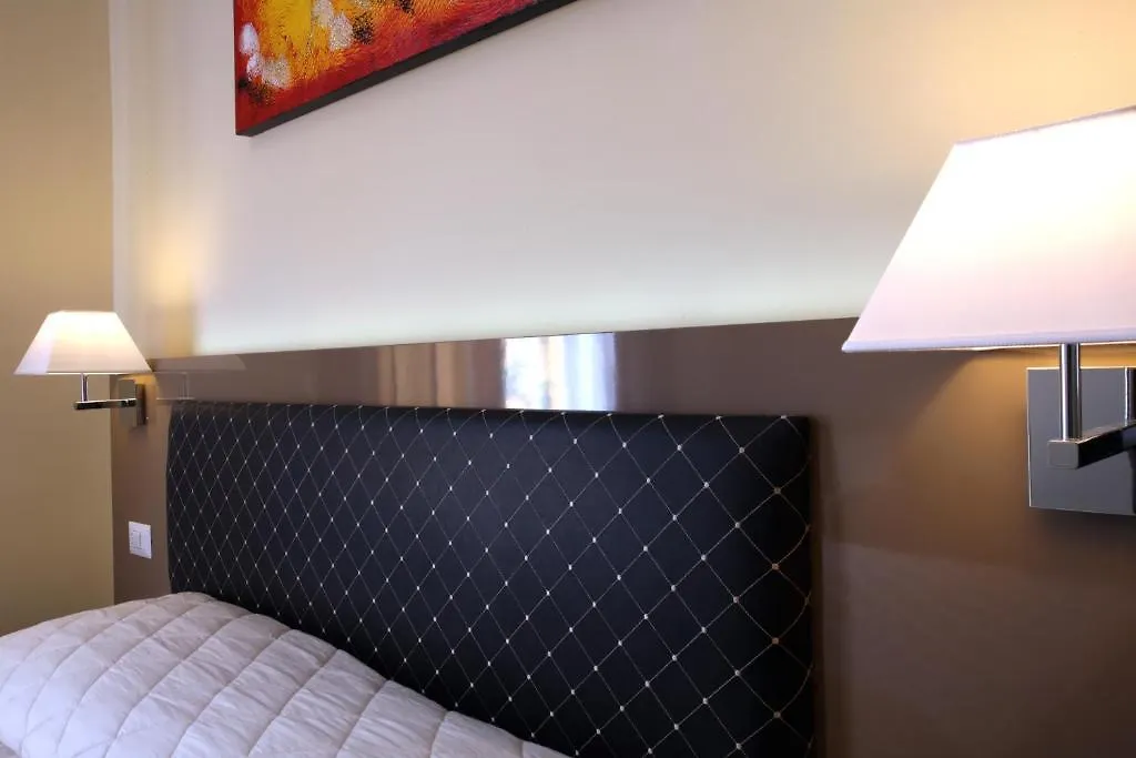 Hotel Ferton Milan