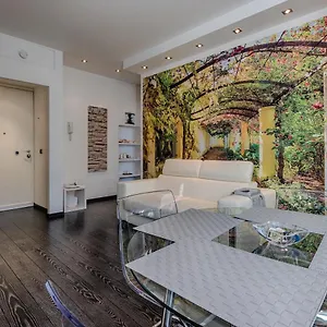 Macchi Apartment