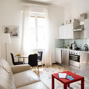 Convenient And Private Place In Apartment