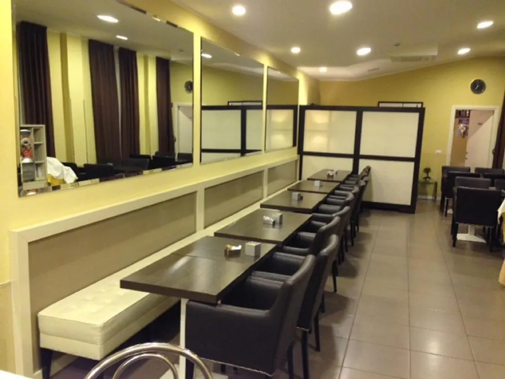 Hotel Ferton Milan